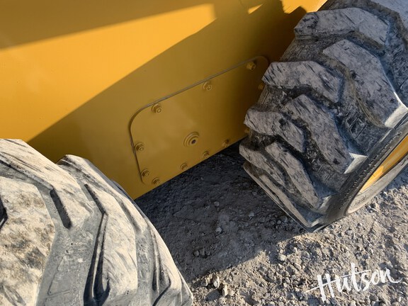 Photo of 2024 John Deere 324G