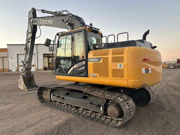 2021 John Deere 200G
