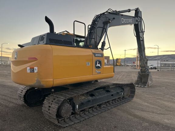 2021 John Deere 200G