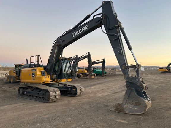2021 John Deere 200G