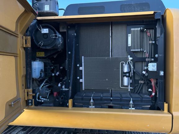 2021 John Deere 200G