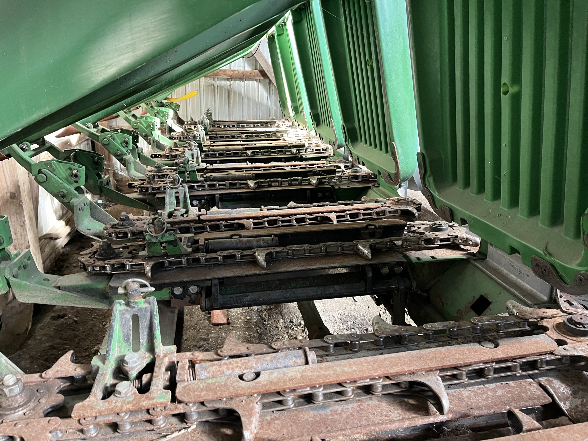  1996 John Deere 693 at Heritage Tractor in Freeport, IL