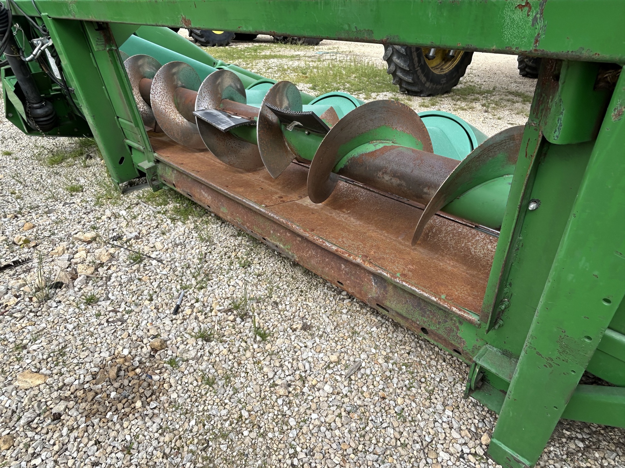  1996 John Deere 693 at Heritage Tractor in Freeport, IL