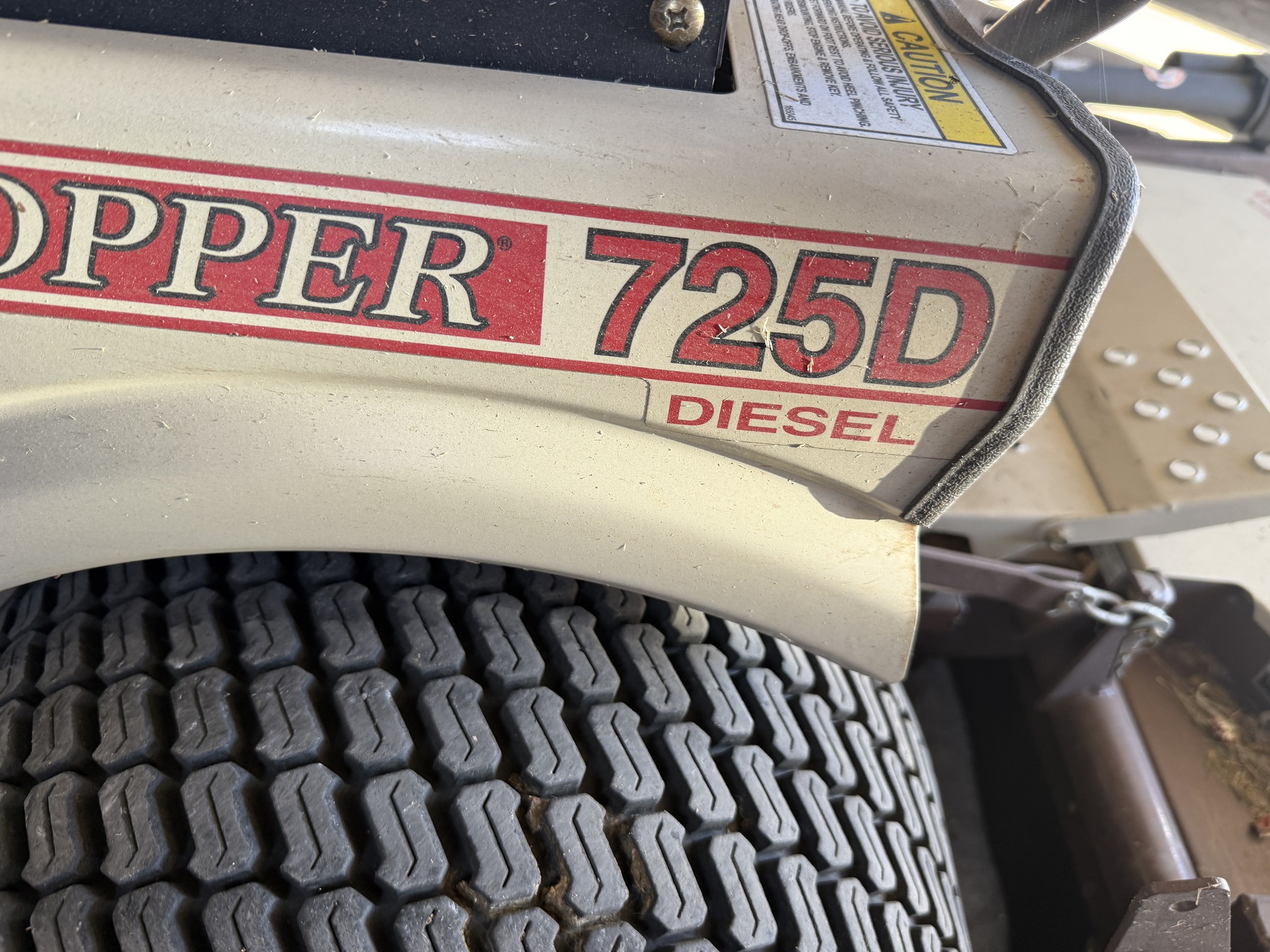 2016 Grasshopper 725DT Image 4