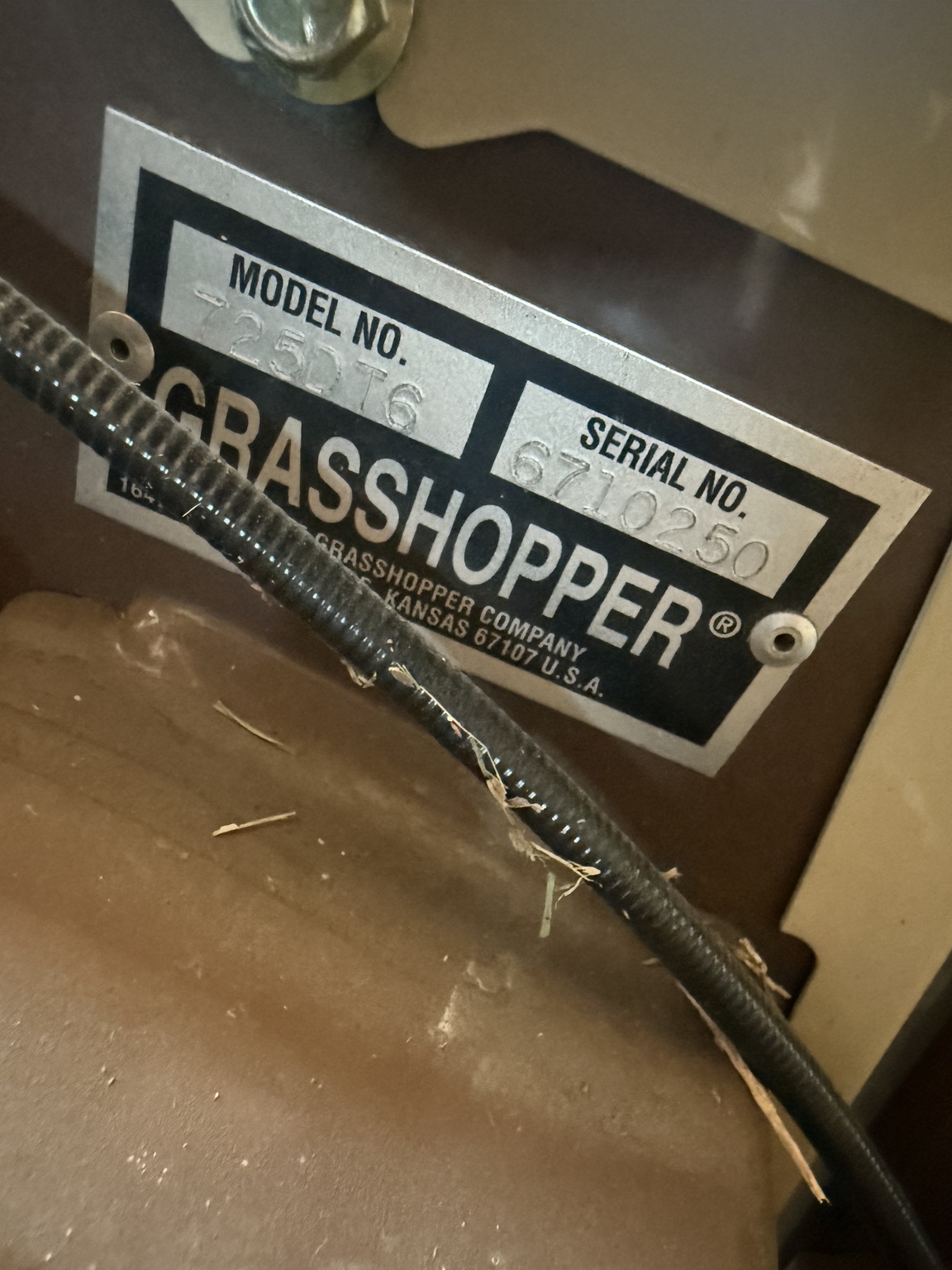 2016 Grasshopper 725DT Image 11