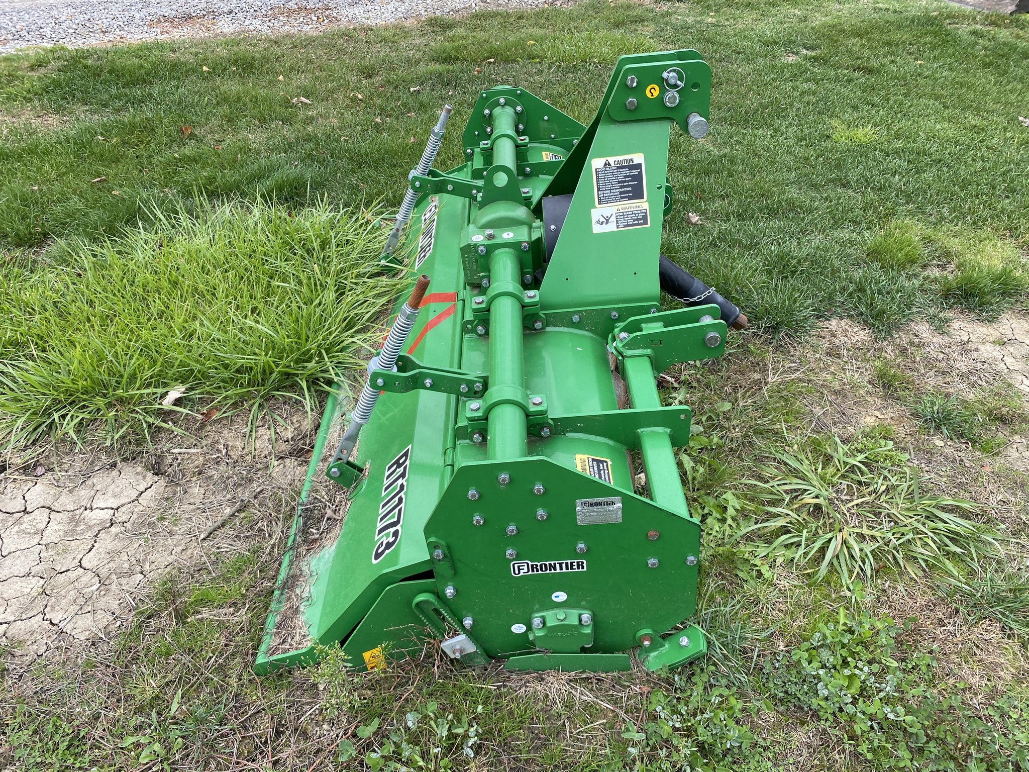 2017 Frontier RT1173 Image 6