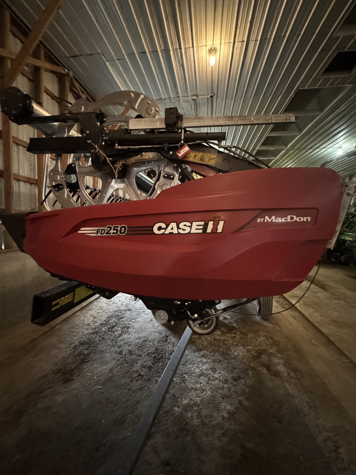 2023 MacDon FD250 Image 1