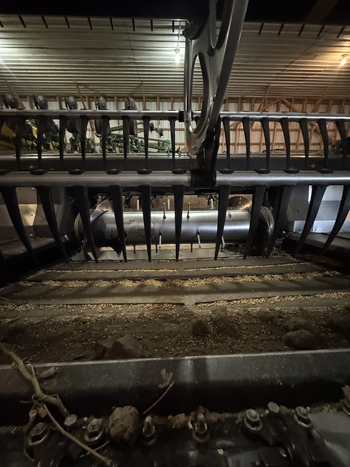 2023 MacDon FD250 Image 10