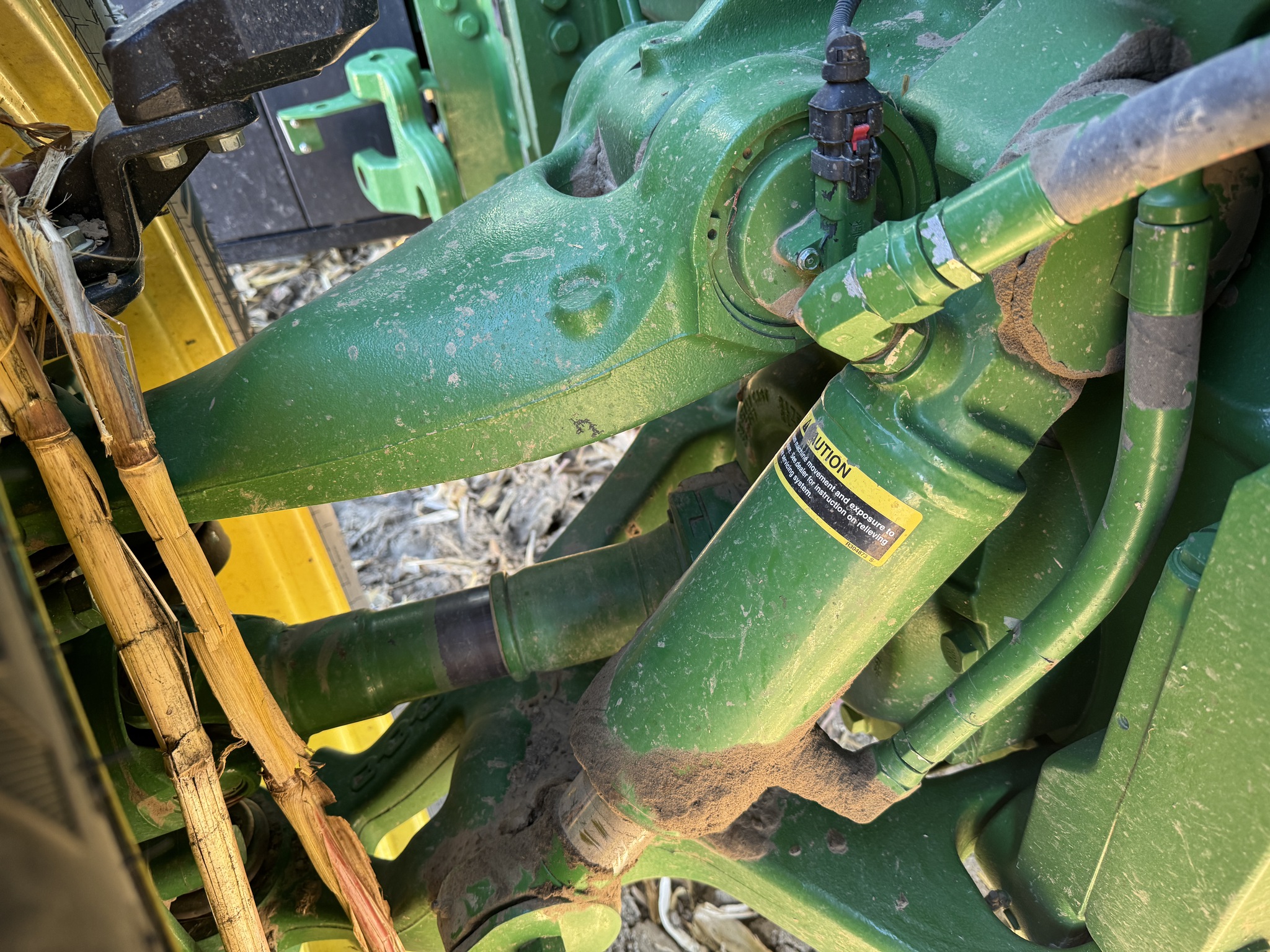 2016 John Deere 8345R Image 5