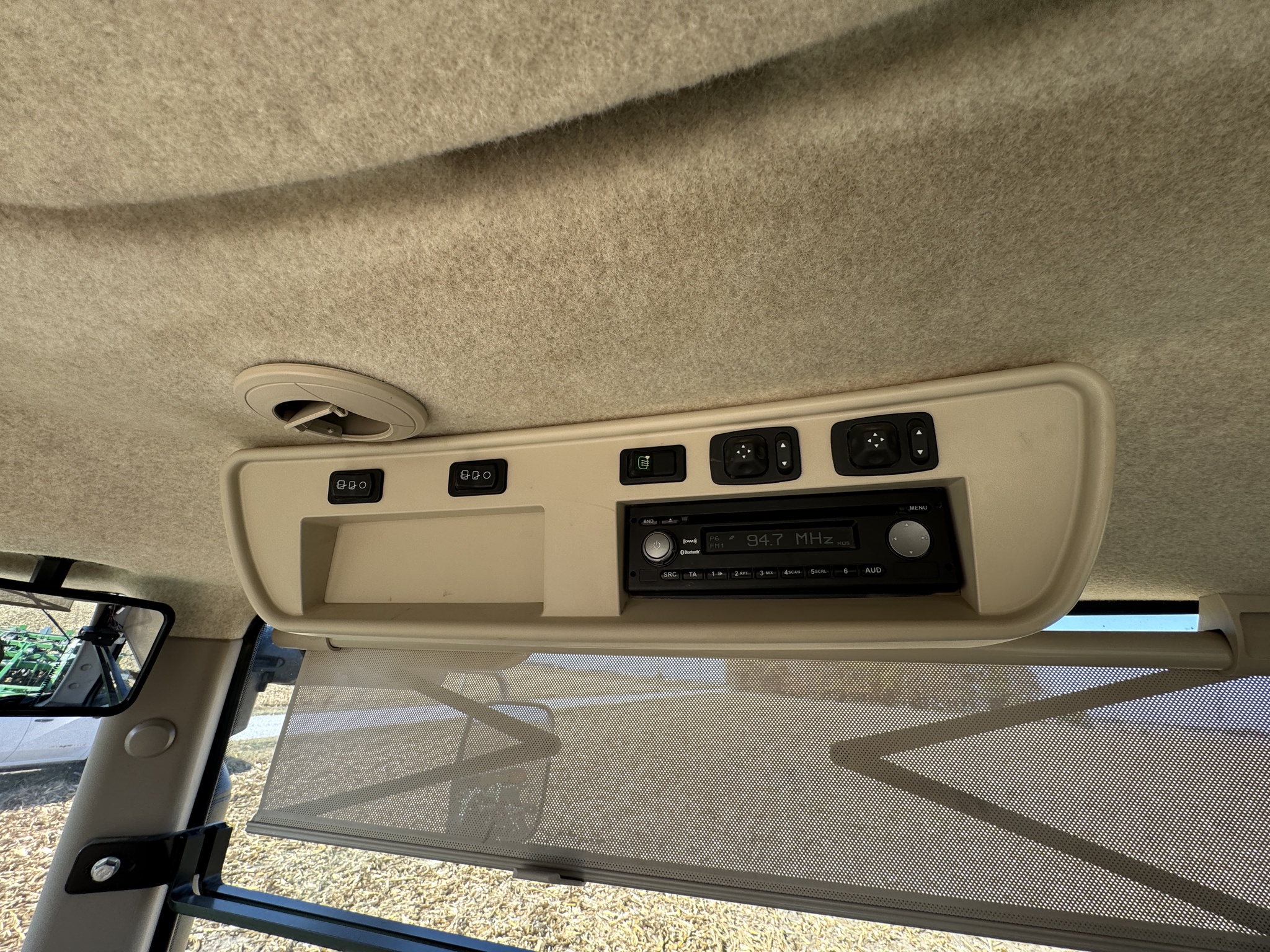 2016 John Deere 8345R Image 23