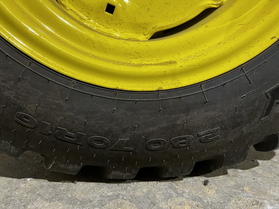 2022 John Deere 2025R - Photo19