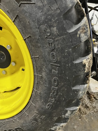 2022 John Deere 2025R - Photo17