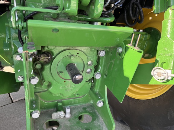 2025 John Deere 5090E - Photo28