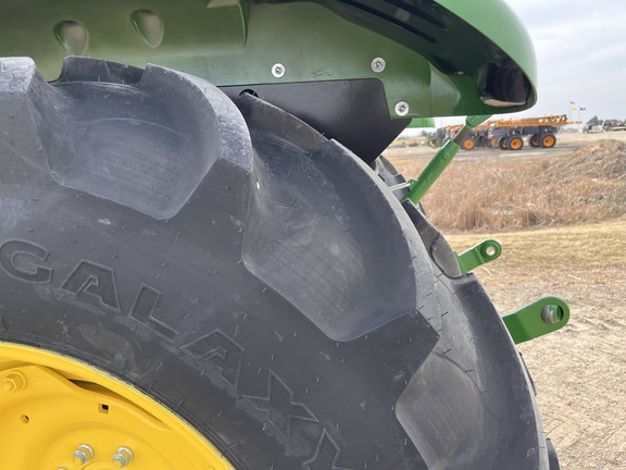 2025 John Deere 5090E - Photo21