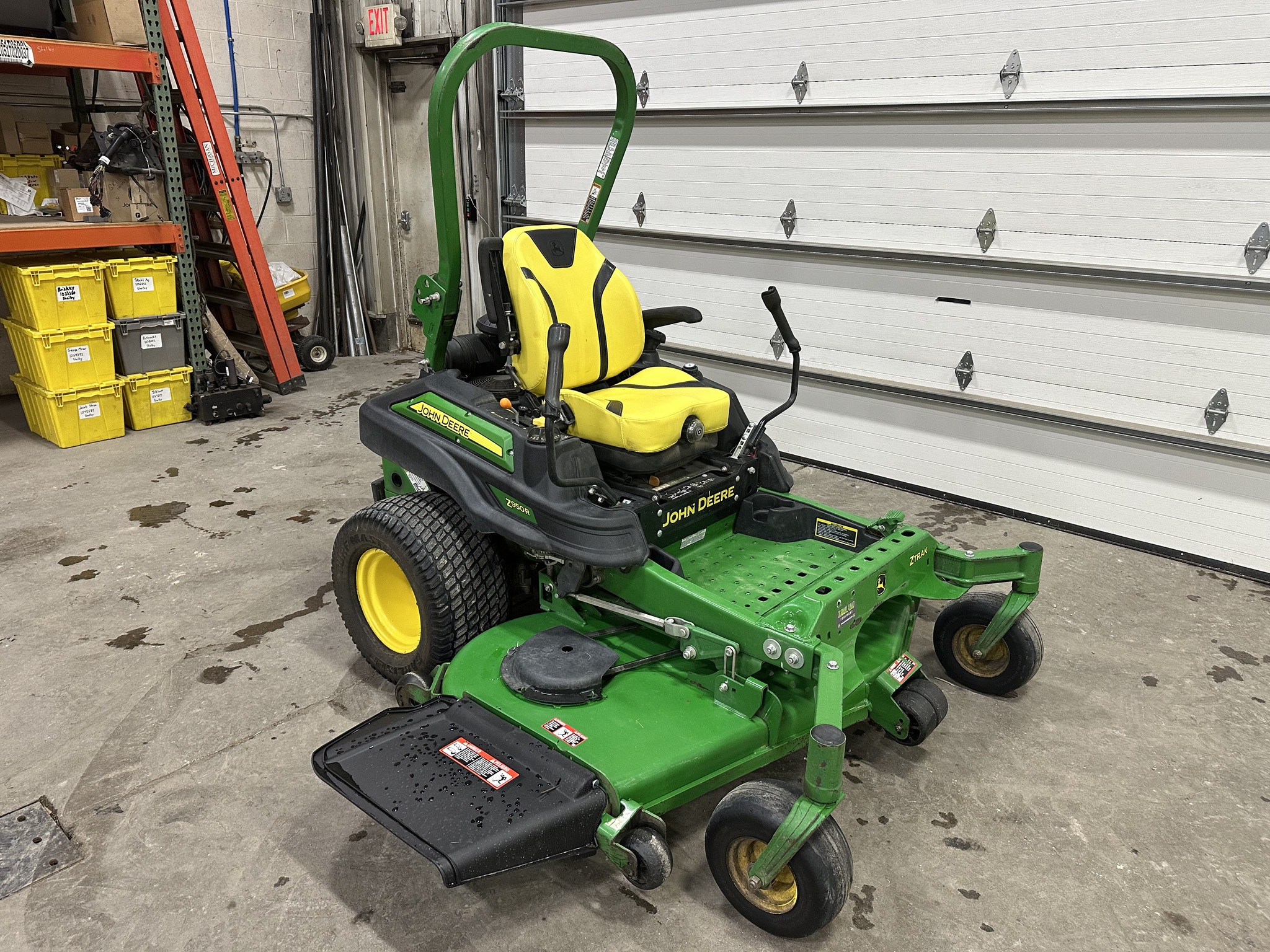 2019 John Deere Z950R Image 1