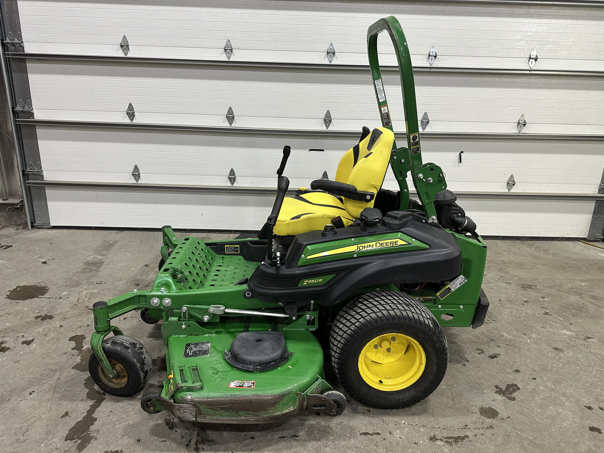 2019 John Deere Z950R Image 6