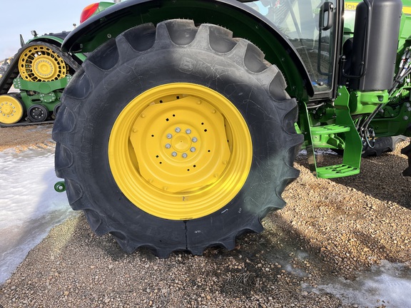 2025 John Deere 5095M - Photo15