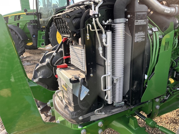 2025 John Deere 5095M - Photo21