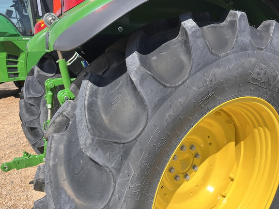 2025 John Deere 5095M - Photo17