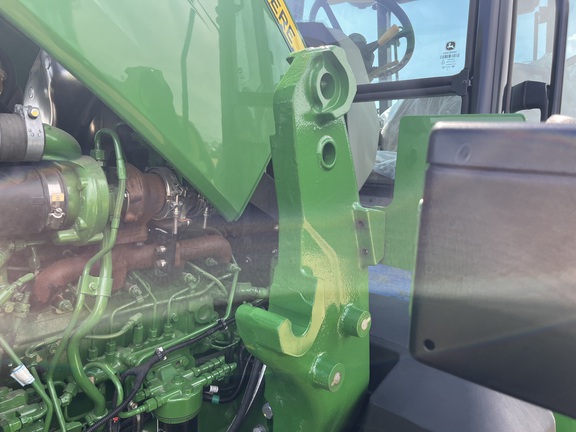 2025 John Deere 5095M - Photo23