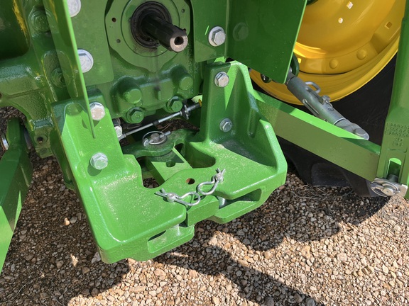 2025 John Deere 5095M - Photo29