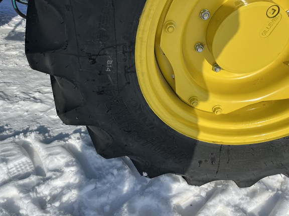 2025 John Deere 5095M - Photo14