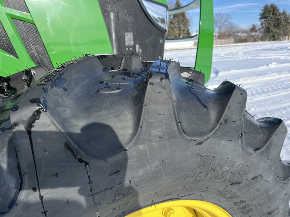 2025 John Deere 5095M - Photo15