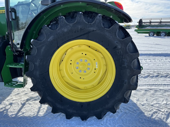 2025 John Deere 5095M - Photo19