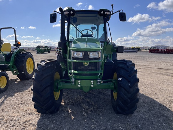 2025 John Deere 5095M - Photo3
