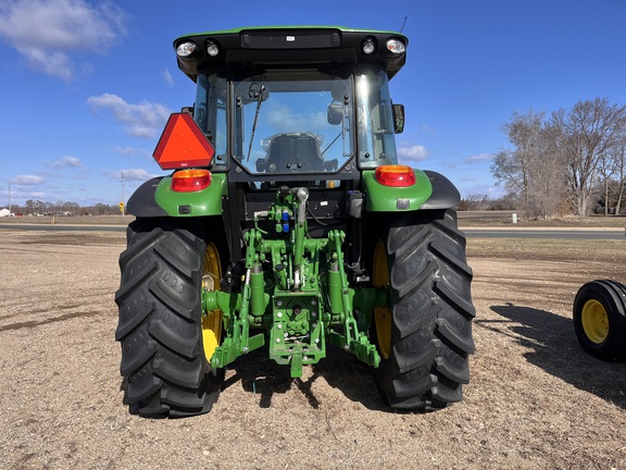 2025 John Deere 5095M - Photo7