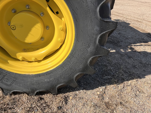 2025 John Deere 5095M - Photo14