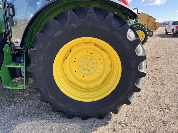 2025 John Deere 5095M - Photo19