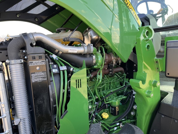 2025 John Deere 5095M - Photo23