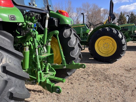 2025 John Deere 5095M - Photo30
