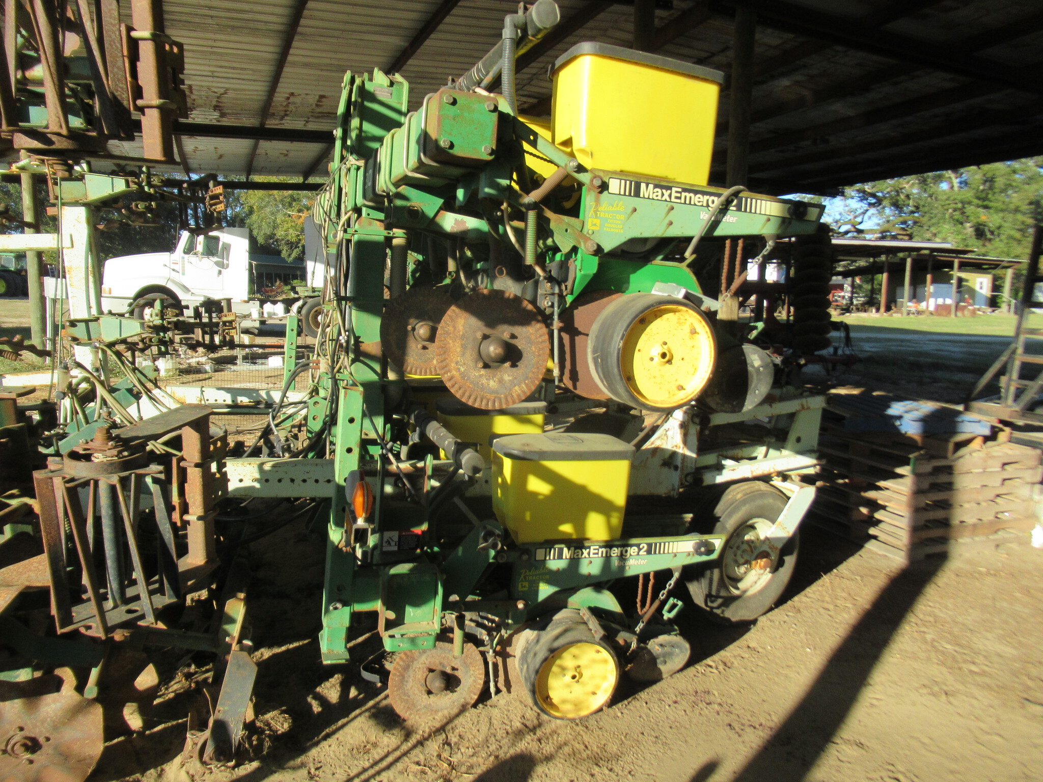 1994 KMC 8 ROW Image 5