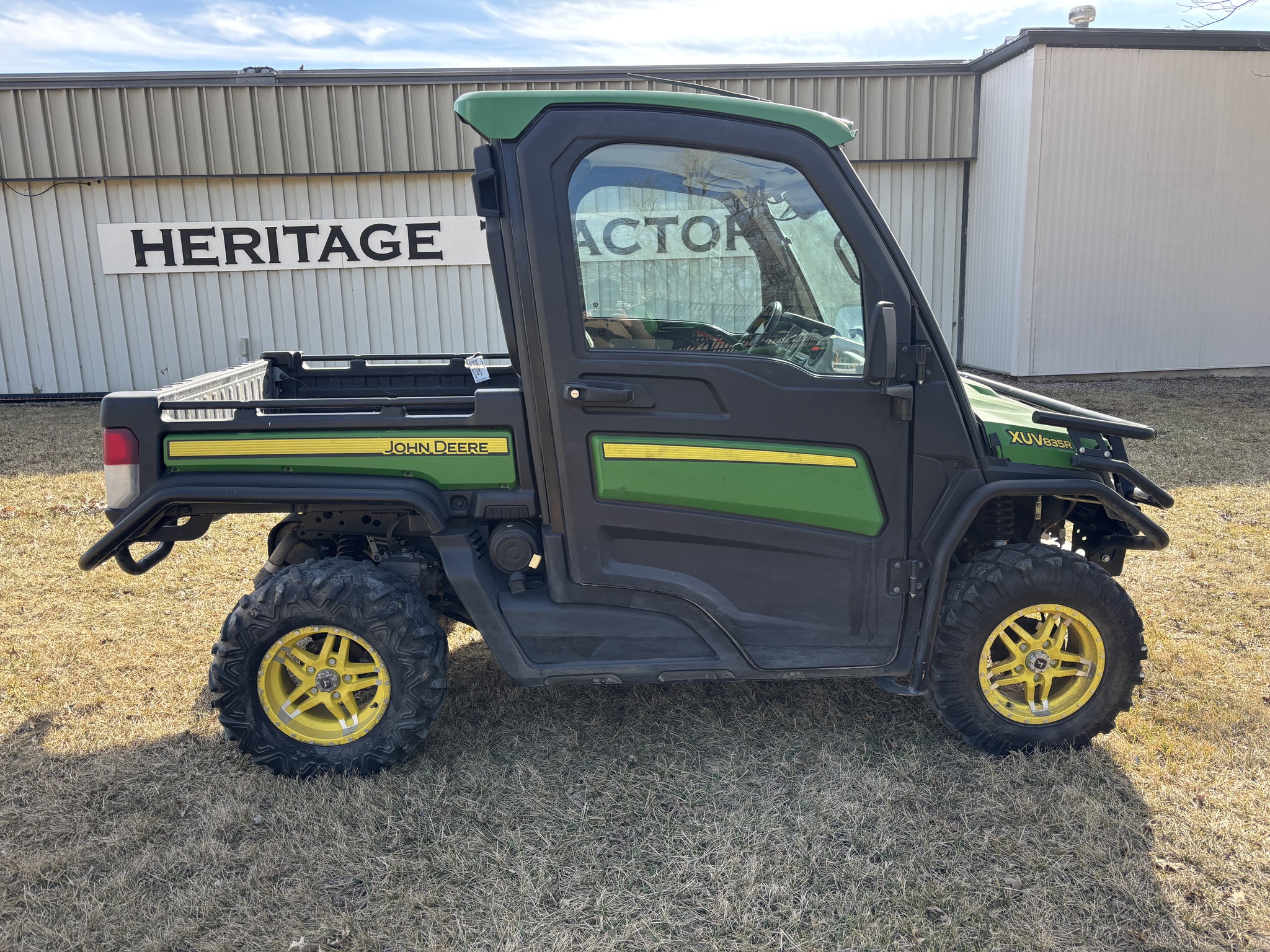  2019 John Deere XUV 835R at Heritage Tractor in Atchison, KS
