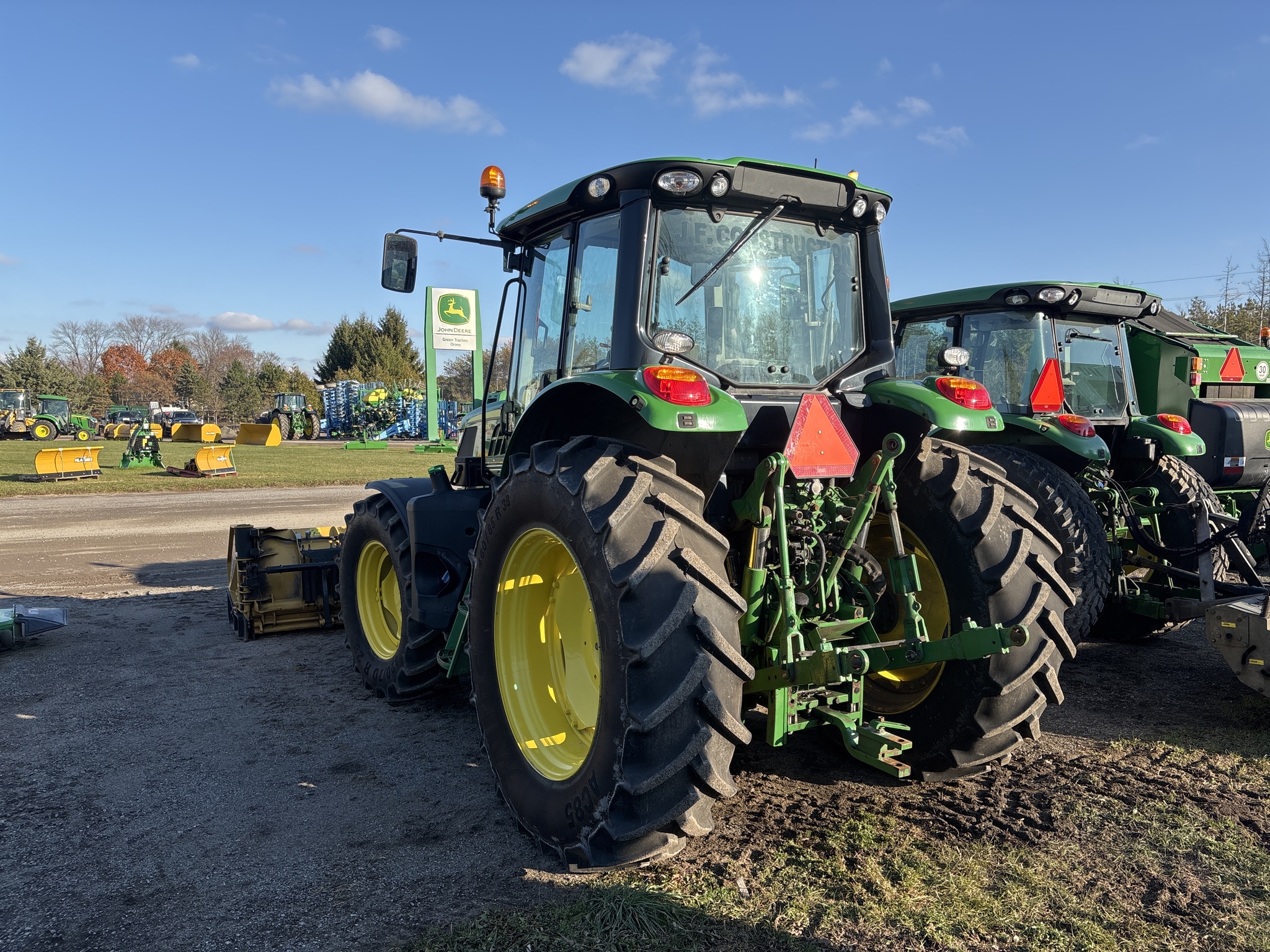 2022 John Deere 6130M Image 2