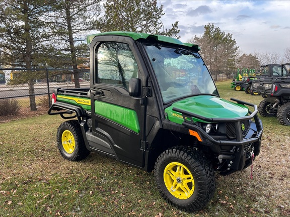 Used 2024 John Deere XUV 835R ATVs & Gators at Horizon Ag & Turf in Edmonton West, AB - Photo5