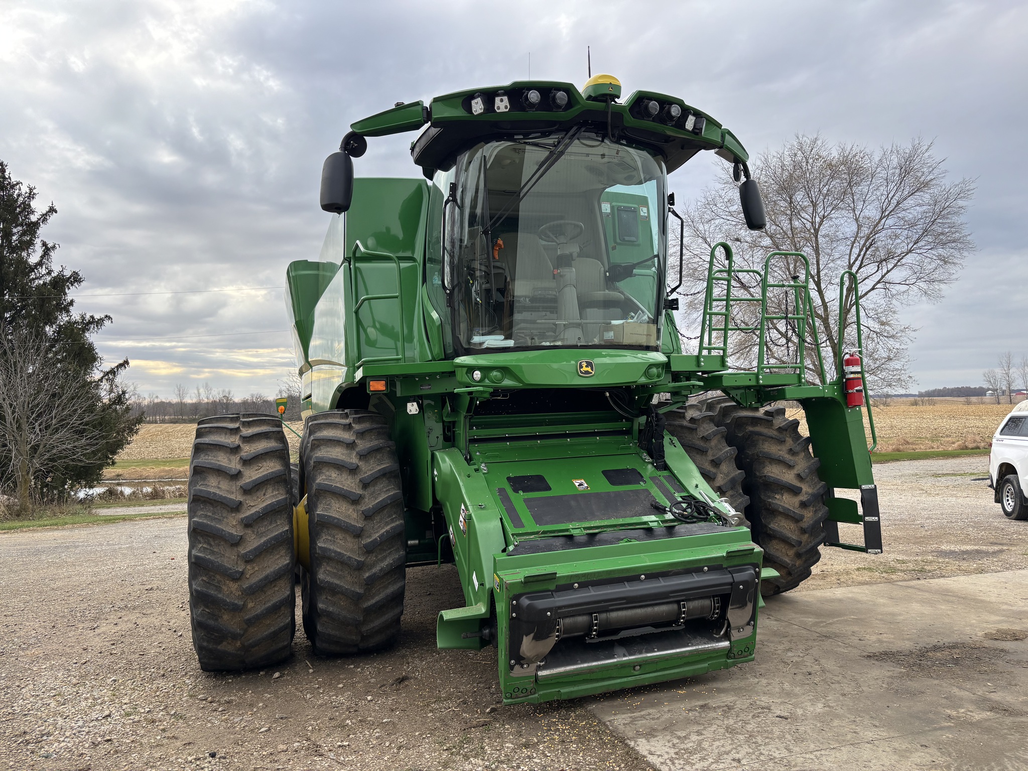 Used 2023 John Deere S770 Combines at Koenig Equipment in Anna, OH - PhotoXL1