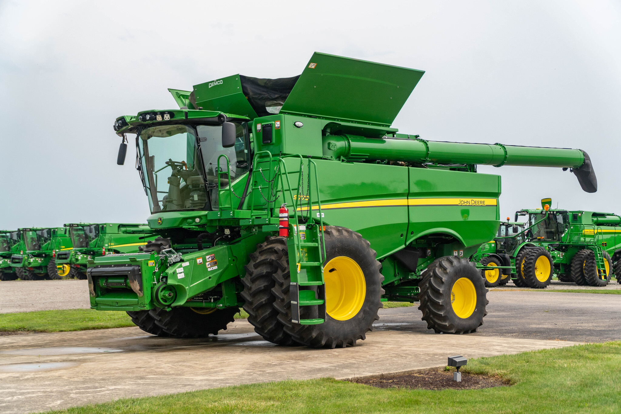 Used 2023 John Deere S770 Combines at Koenig Equipment in Anna, OH - PhotoXL0
