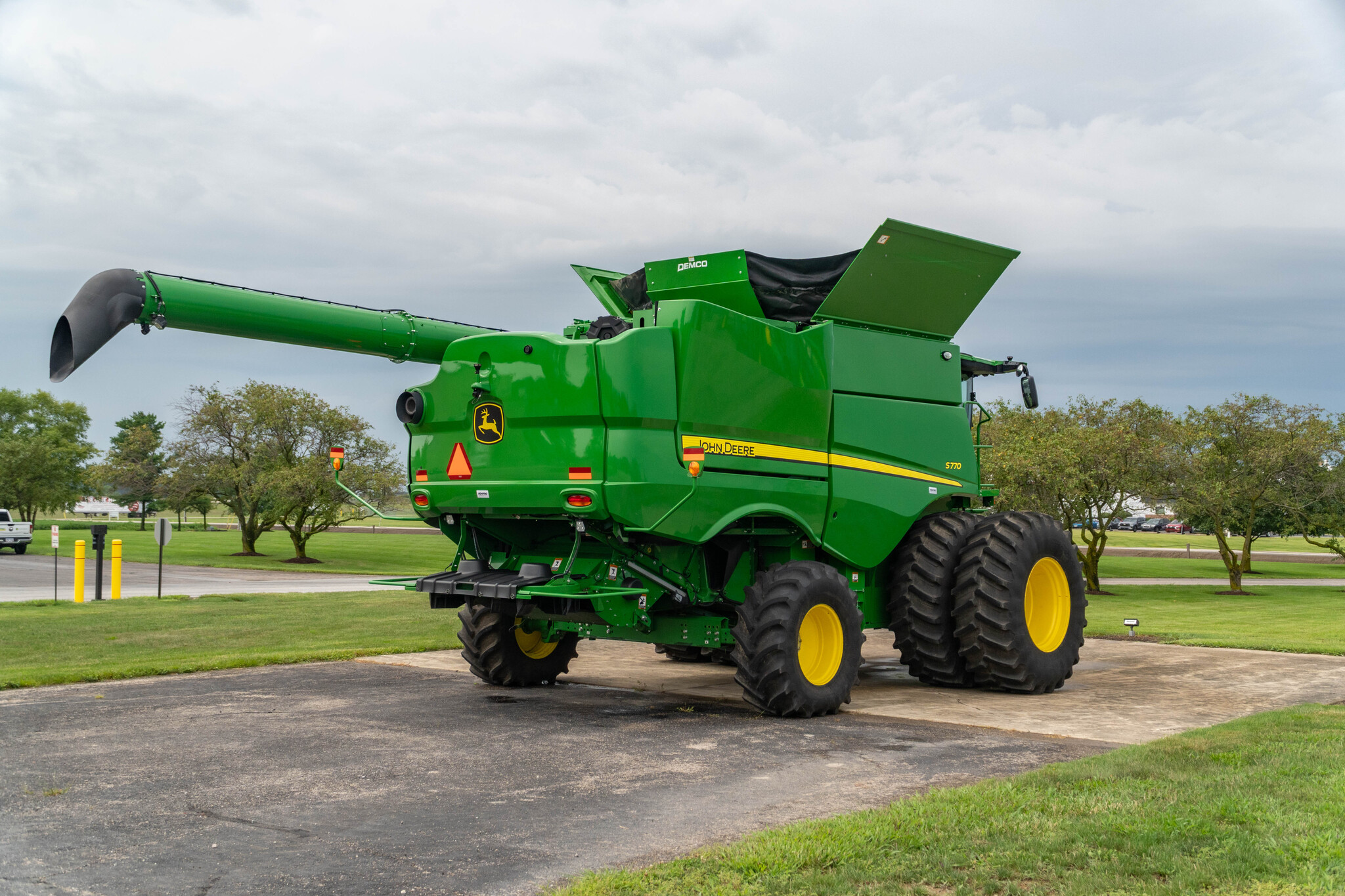 Used 2023 John Deere S770 Combines at Koenig Equipment in Anna, OH - PhotoXL4