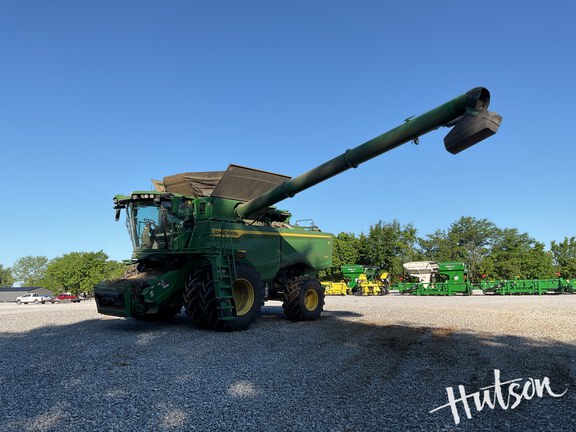 Photo of 2025 John Deere S7 700