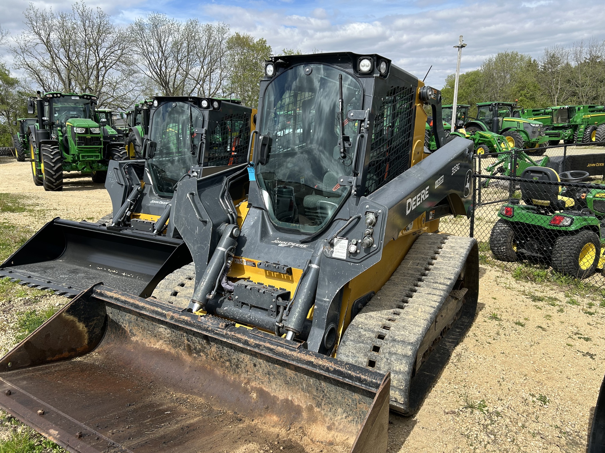  2023 John Deere 333G at Heritage Tractor in Freeport, IL