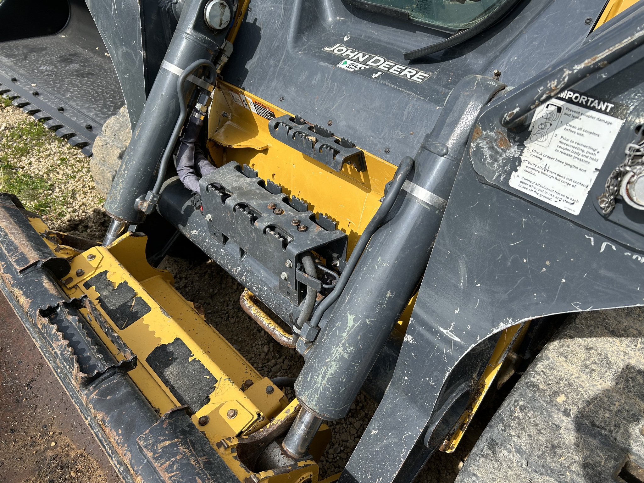  2023 John Deere 333G at Heritage Tractor in Freeport, IL