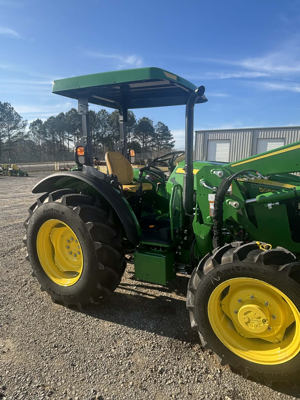 2024 John Deere 5060E Image 3