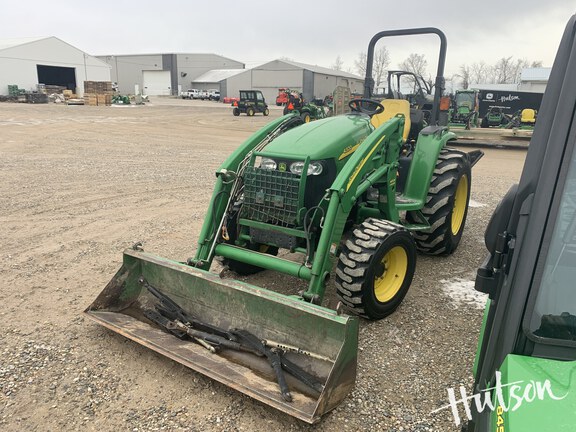 Photo of 2007 John Deere 4320