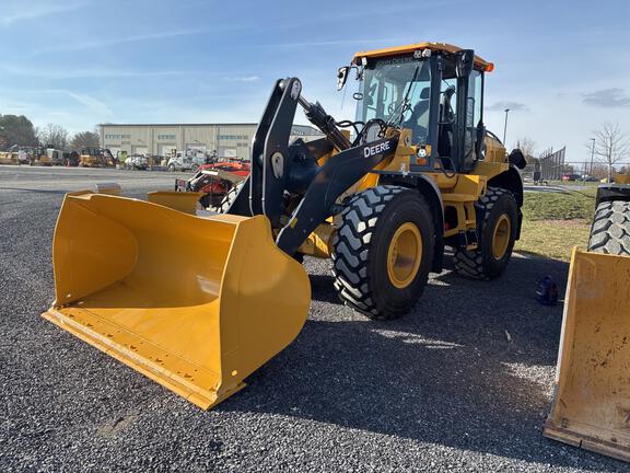 2025 John Deere 544 P