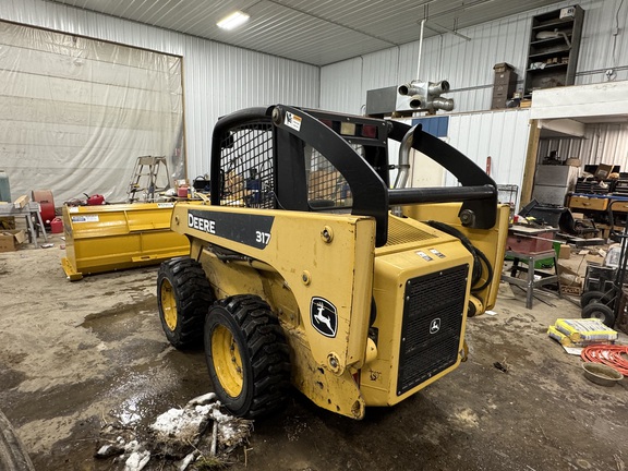 2005 John Deere 317 - Photo4