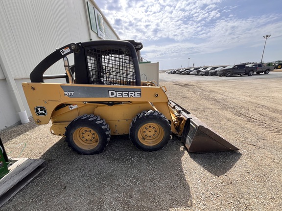 2005 John Deere 317 - Photo4