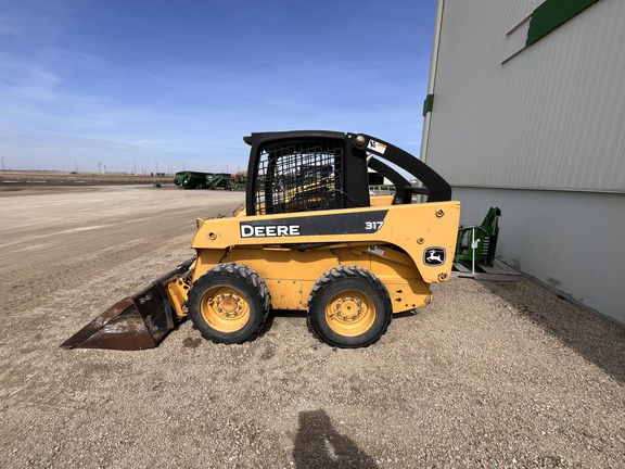 2005 John Deere 317 - Photo8
